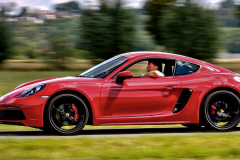 Porsche während der Fahrt